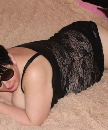 Милая и игривая девушка готова подарить тебе море радости и удовольствия. Позволь себе расслабиться и ощутить все прелести искусства любви. Жду тебя! 377, 54 года