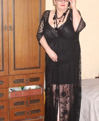 Милая и игривая девушка готова подарить тебе море радости и удовольствия. Позволь себе расслабиться и ощутить все прелести искусства любви. Жду тебя! 377, 54 года