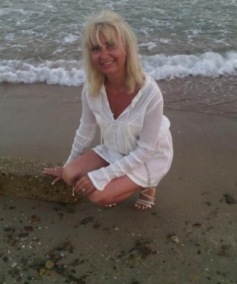 Обворожительная дама с шаловливыми глазками и чувственными губками ждет встречи с обаятельным джентльменом. Позволь мне удивить тебя своим мастерством и страстью. 12338, 46 лет